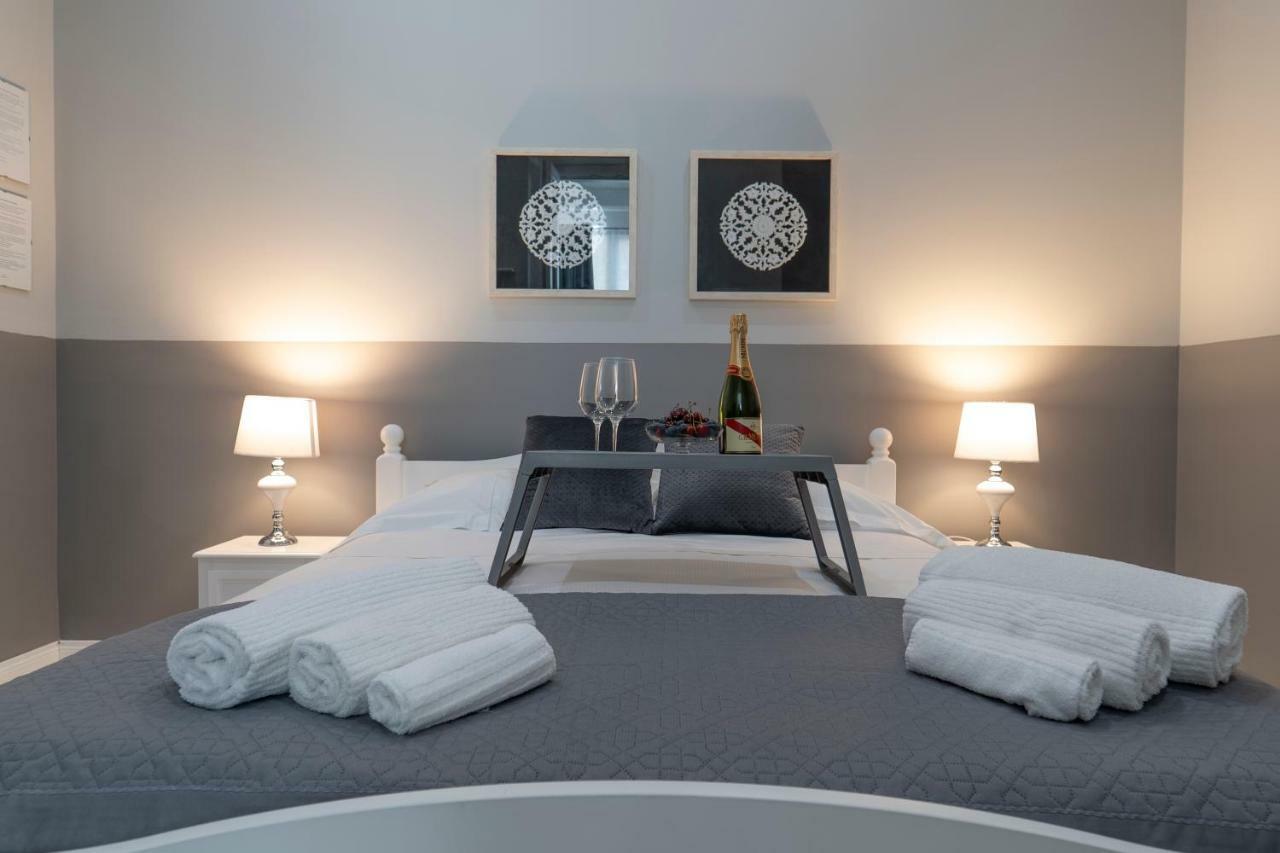Casa Solmes Rooms Olbia Exteriör bild