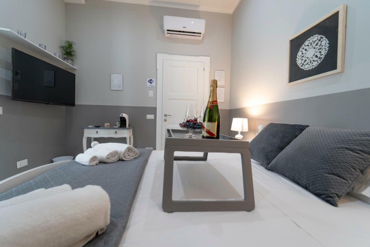 Casa Solmes Rooms Olbia Exteriör bild